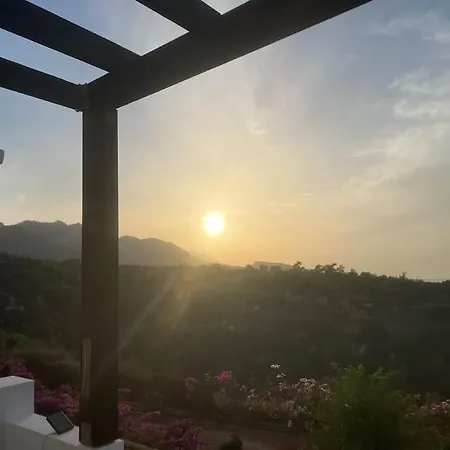 Sunset View Penthouse 2 Bedrooms Tatlisu * Akanthou