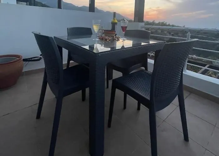 Sunset View Penthouse 2 Bedrooms Tatlisu Akanthou