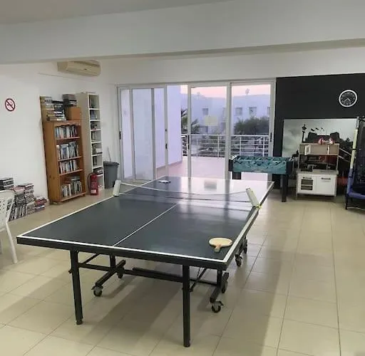 Sunset View Penthouse 2 Bedrooms Tatlisu * Akanthou