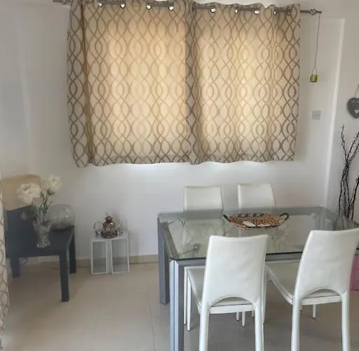 Sunset View Penthouse 2 Bedrooms Tatlisu Apartmán